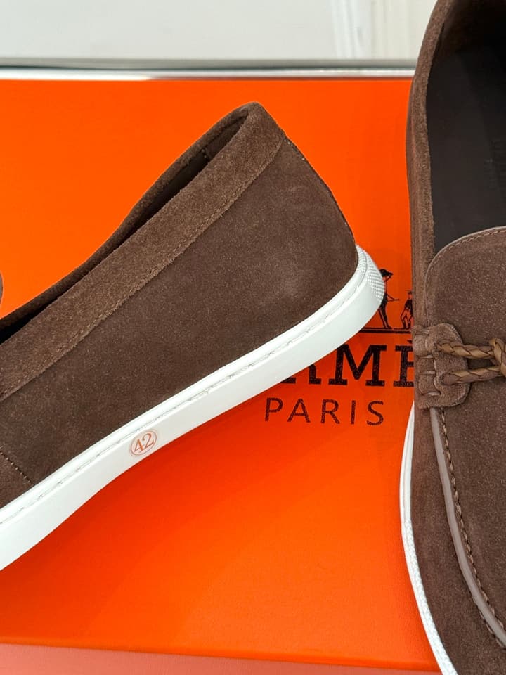 Hermès Retro Couple's Loafers – 25FW in Dark Brown