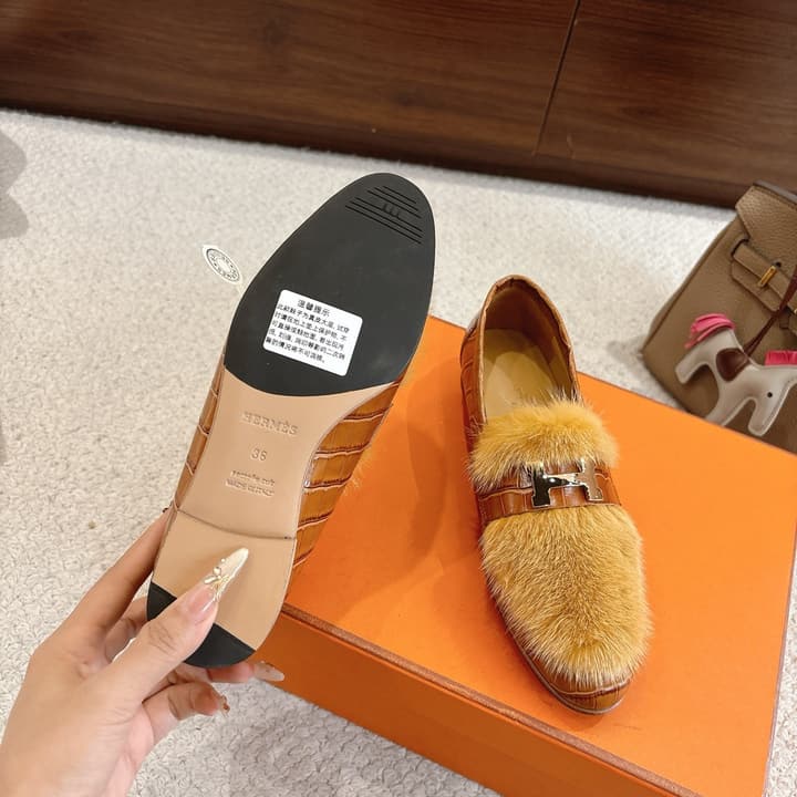 Hermès Mink Suede Loafers & Mules – Autumn/Winter Collection in Pale Tan Suede With Silver Hardware