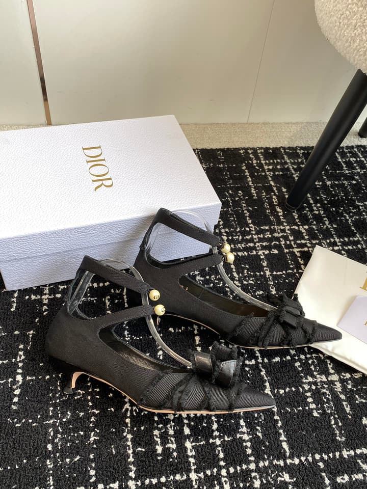 Dior J'Adior Jolie Pearl Pointed-Toe Pumps – 2024SS in Black