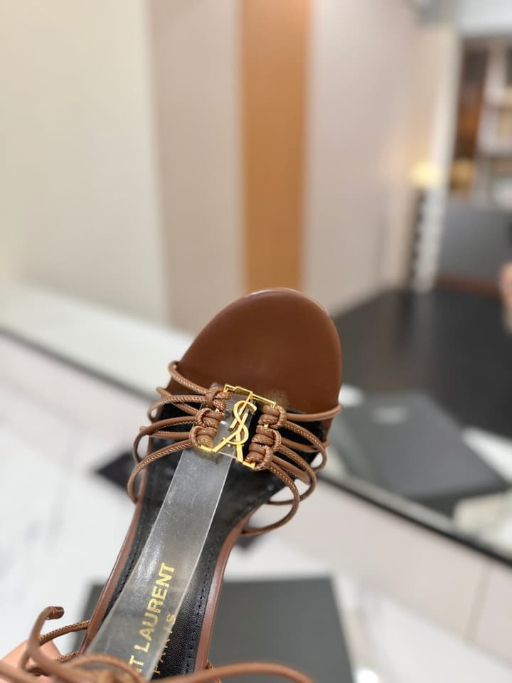 Saint Laurent Letter Buckle Pumps in Bright Gold