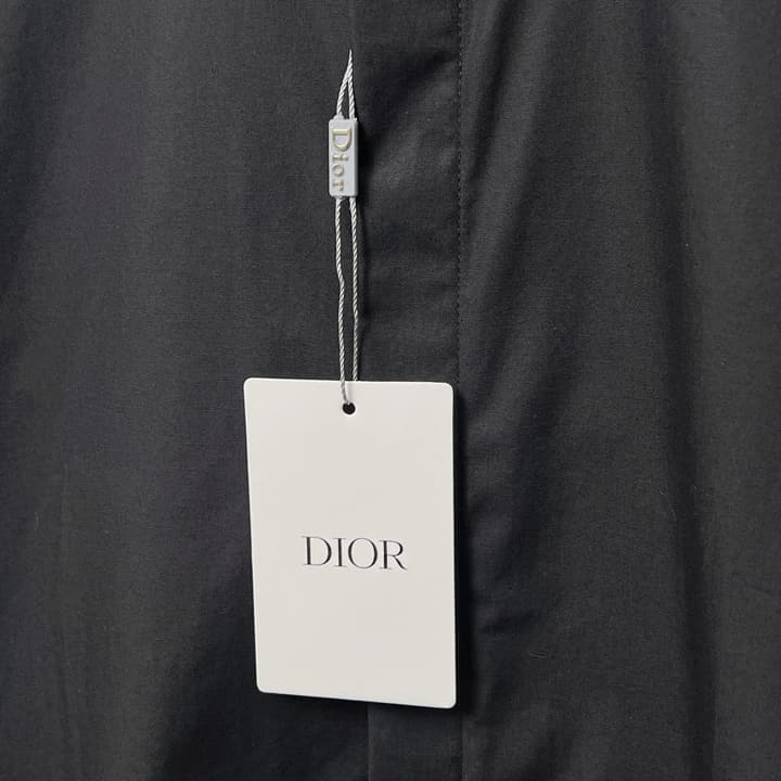 Dior Classic Metal Bee Shirt in Black