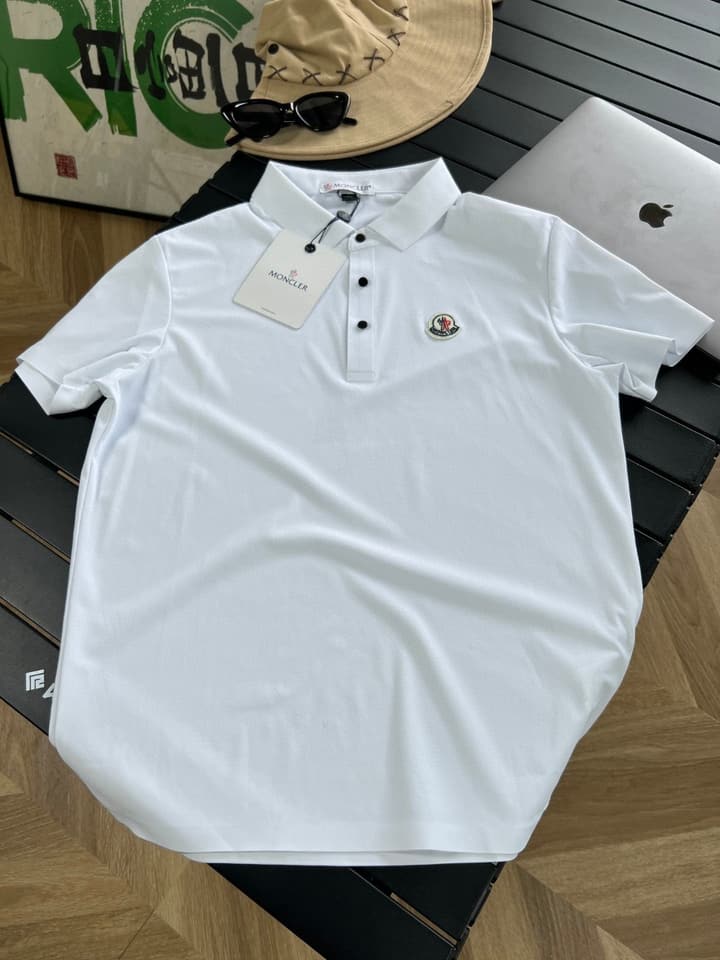 Moncler Patch Embroidered Logo Polo Shirt – 25SS Collection in Black