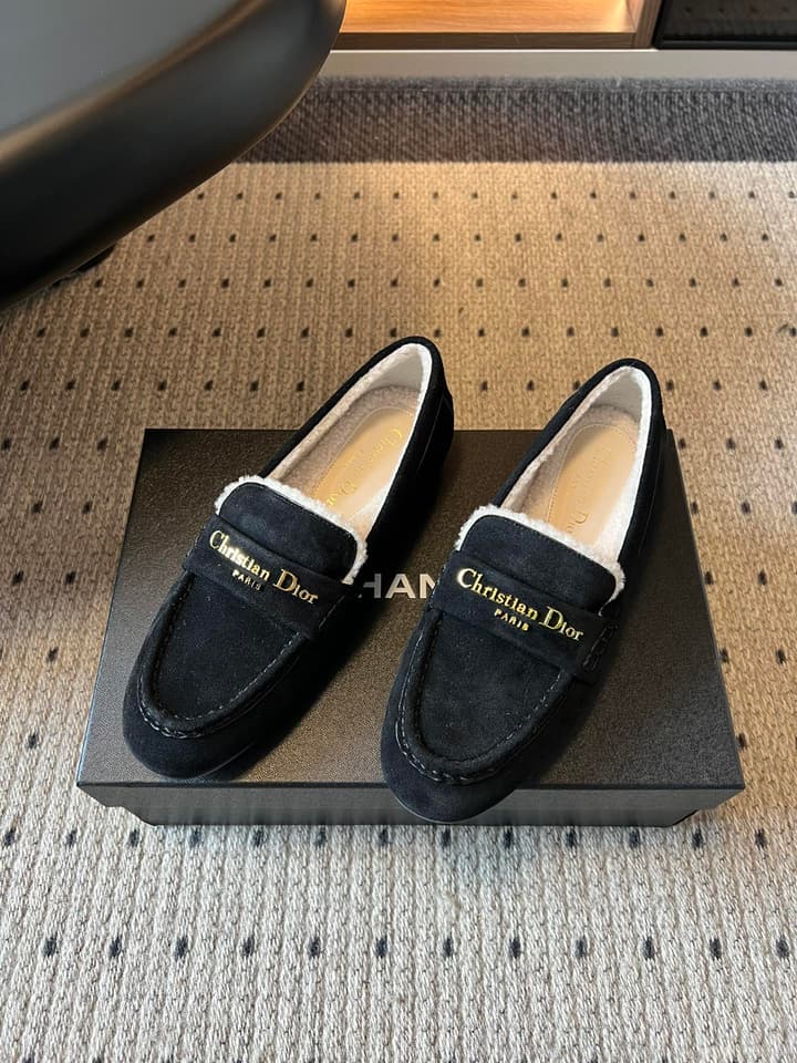 Dior Suede Fur-Lined Loafers – 25SS/FW in Black Suede