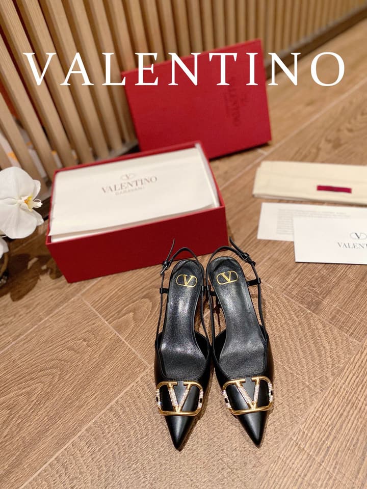 Valentino VLogo Signature Rhinestone Low-Heel Pumps – 2022 Collection in Nude Beige