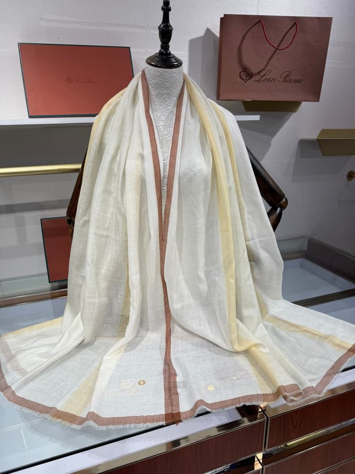 Loro Piana Cashmere Scarf – 2025 Collection