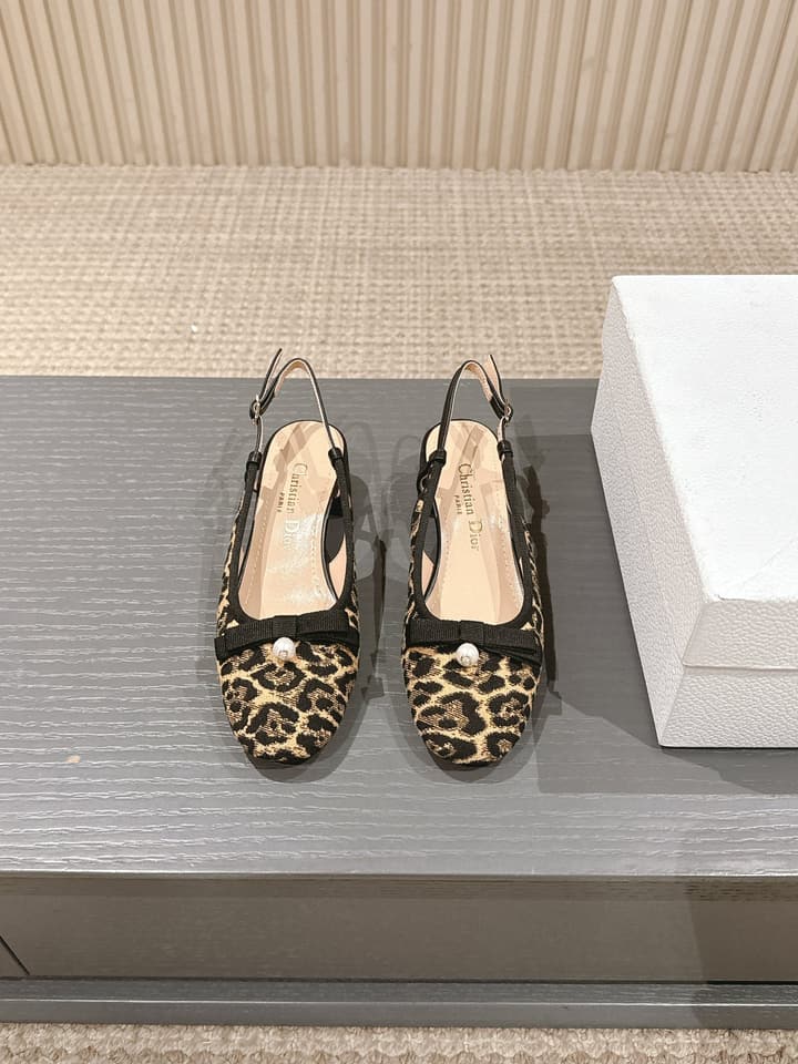 Dior Cannage Ballet Flats – 2024 Early Spring Haute Couture Collection in Leopard Print Mary Jane