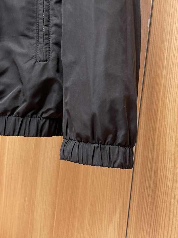 Burberry Reversible Casual Jacket – 2025FW in Dark Navy Reversible Side