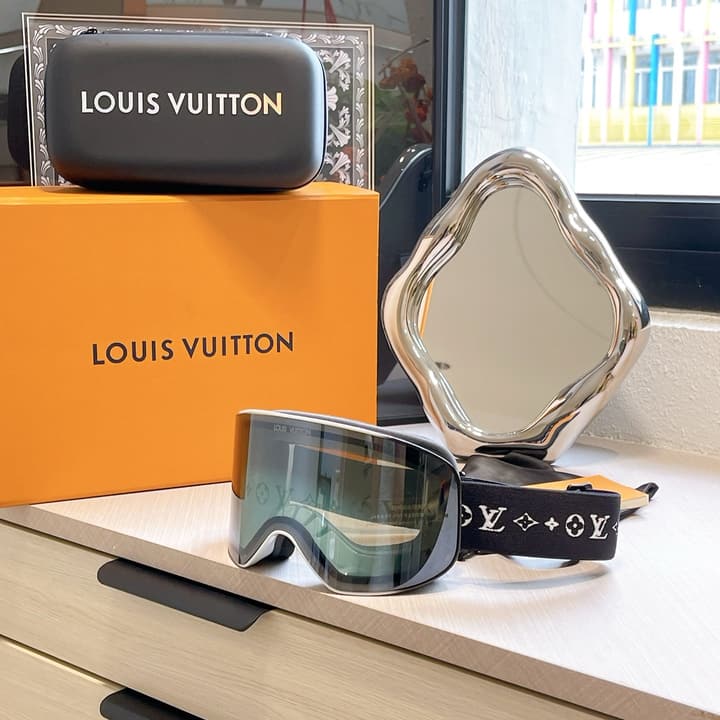 Louis Vuitton Ski Goggles in Black