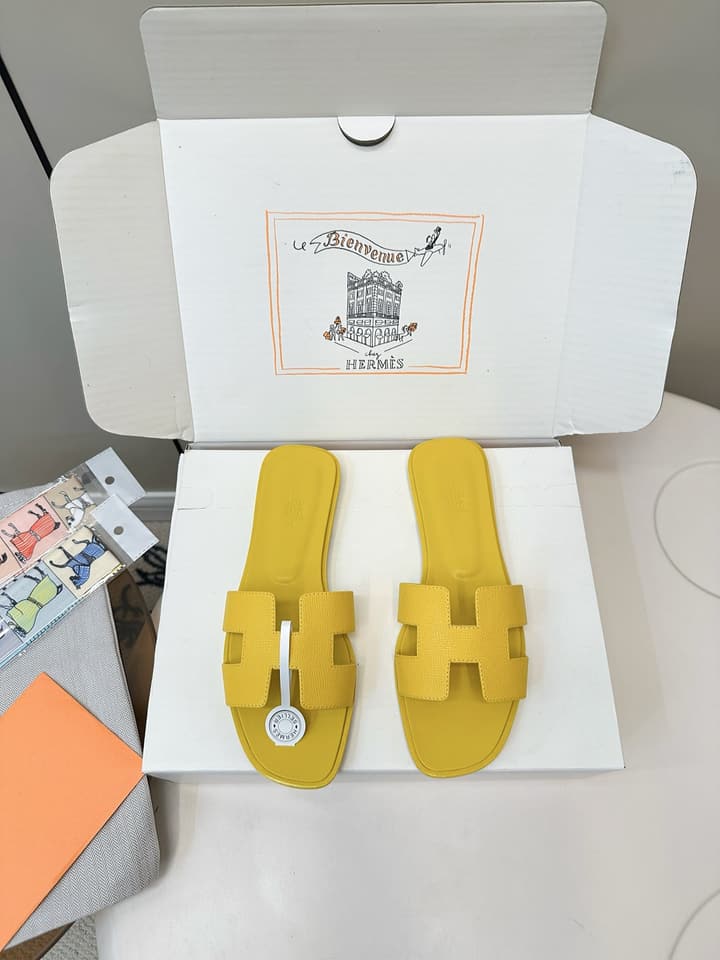 Hermès Fashion Palm-Grain H Slides in Brown