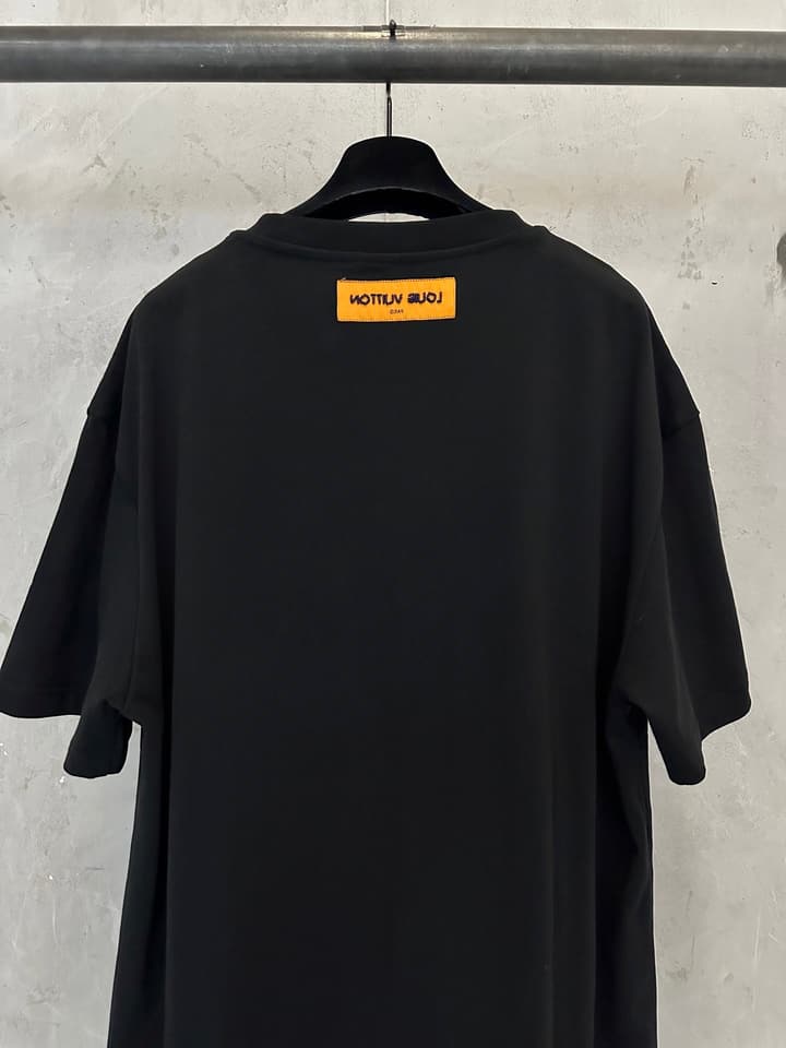 Louis Vuitton Embroidered Beaded Cotton T-Shirt – 25SS in Black