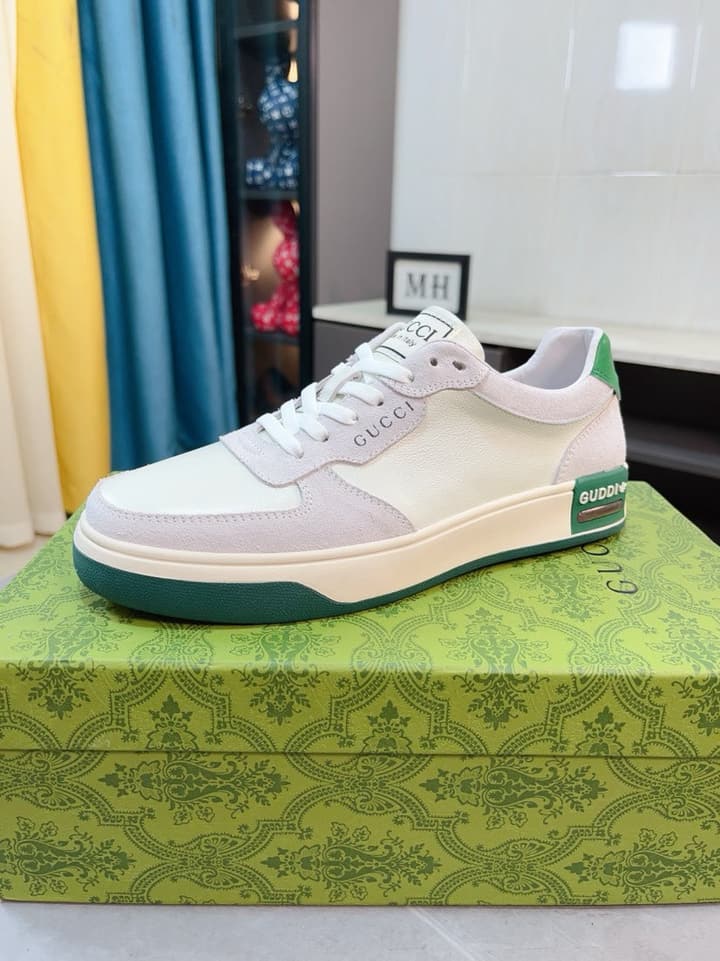 Gucci New Season Casual Fashion Sneakers in Black With Web Stripe