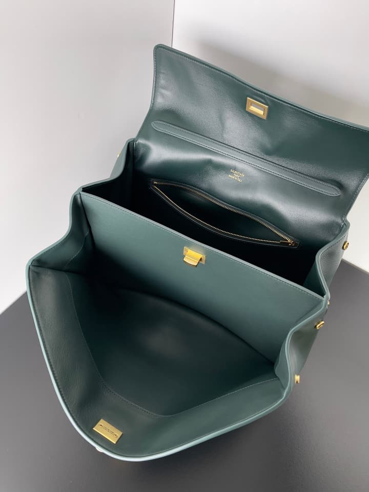 Balenciaga Rodeo Medium Shoulder Bag – 2024 Collection in Dark Green