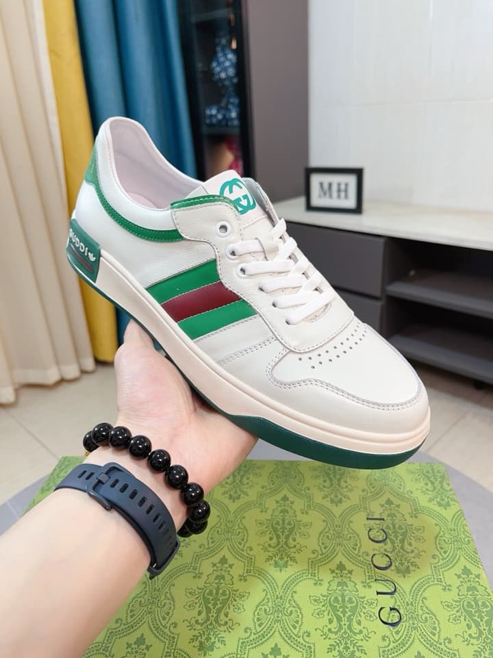 Gucci New Season Casual Fashion Sneakers in Black With Web Stripe