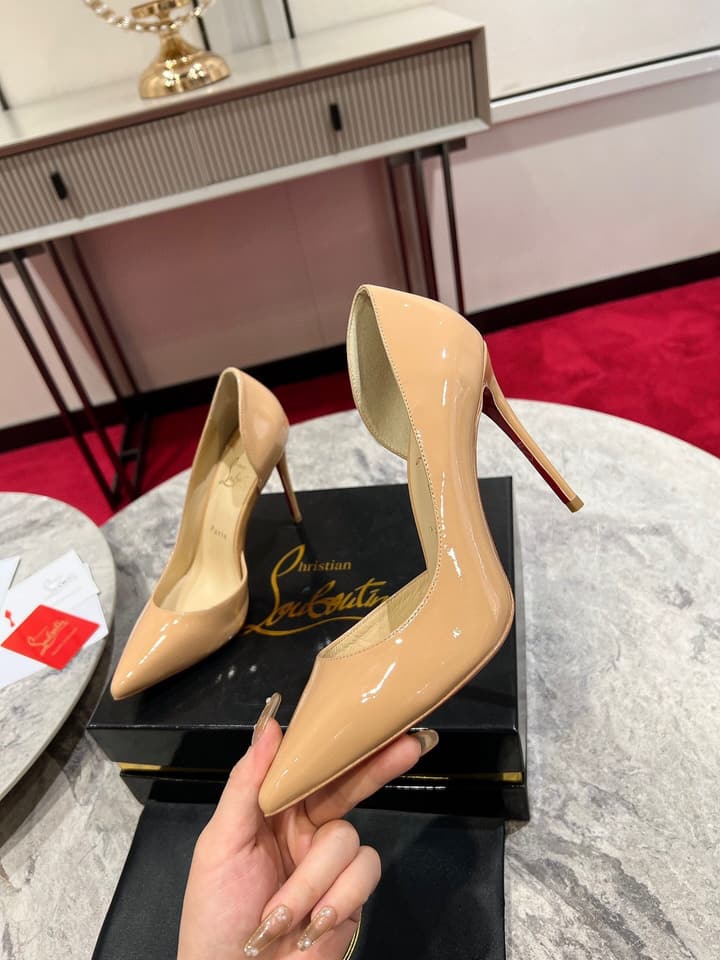 Christian Louboutin Classic Kate Side Cut-Out Pumps in Black Patent