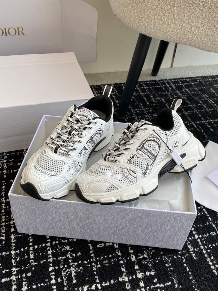 Dior Chrono Futuristic Sneakers – 24SS in White Mesh With Black Accents