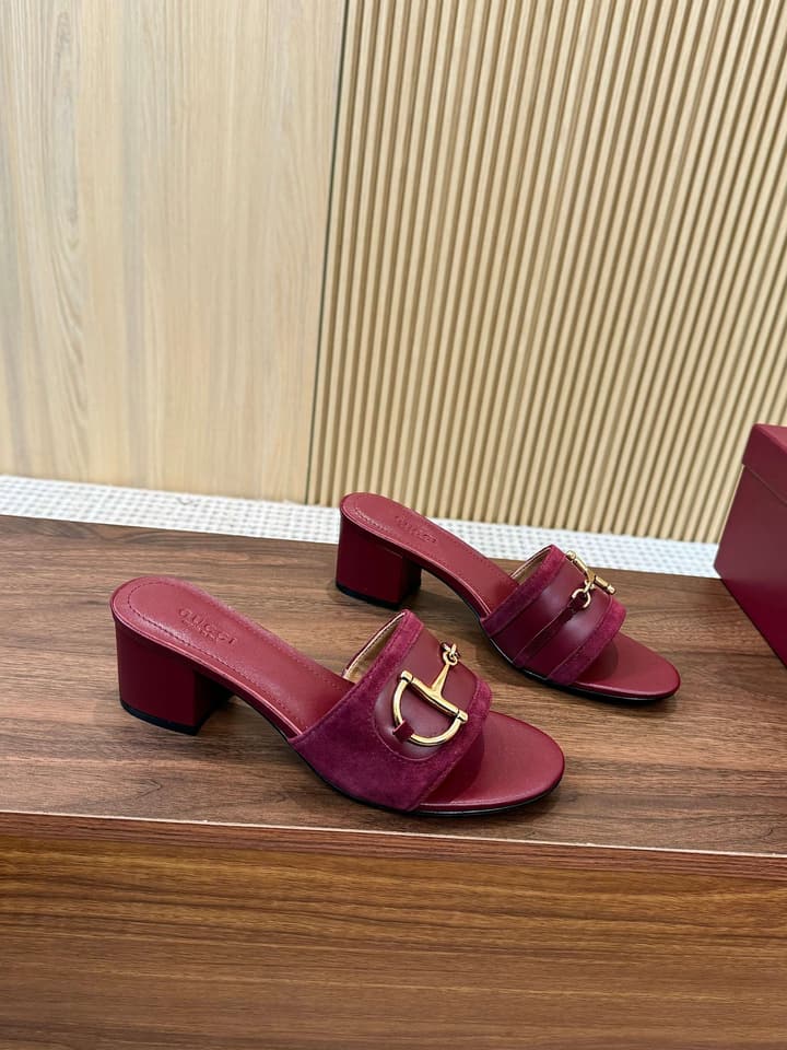 Gucci D-Horsebit Mule Sandals in Brown Gg Canvas