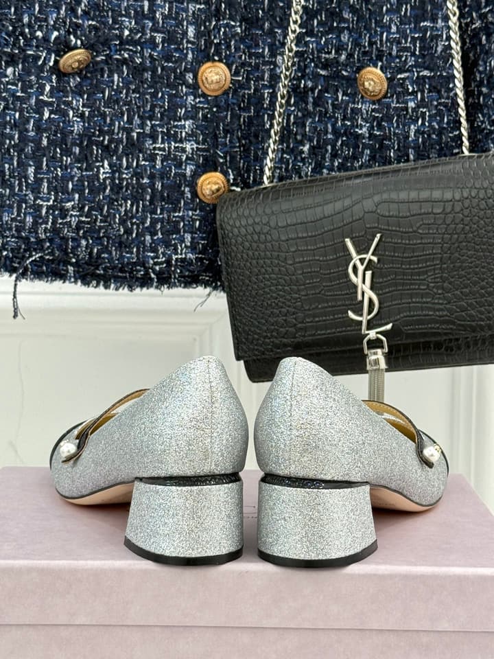 Jimmy Choo Color-block Pearl Mary Jane Heels – 25FW in Black Bow Detail