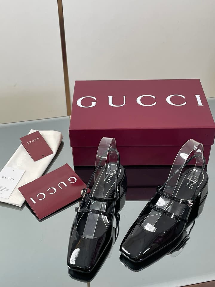 Gucci Crystal Double G Slingback Pumps – 2025 Fall Collection in Burgundy Red