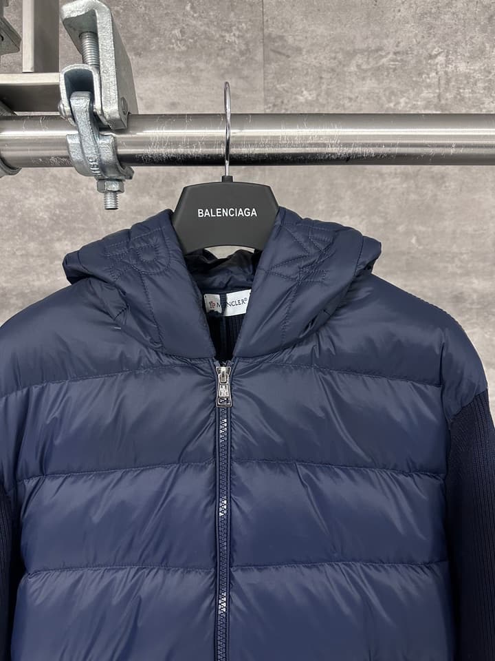 Moncler Hooded Wool Knit Spliced Down Jacket – Early Autumn Collection in Black
