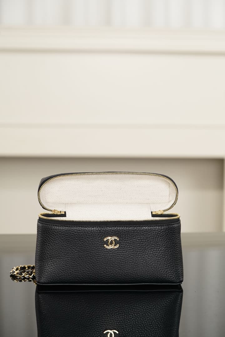 Chanel 26A LP Vanity Box Bag Small – 26A Collection