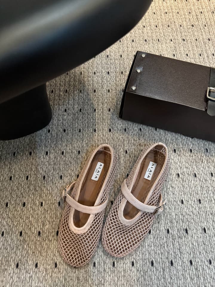 Alaïa Ballet Flats – 25FW in Dusty Rose Suede