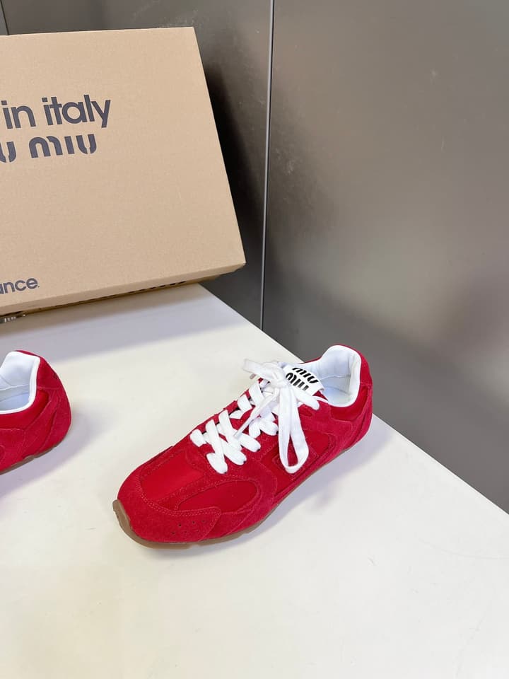 Miu Miu x New Balance 530 SL Sneakers