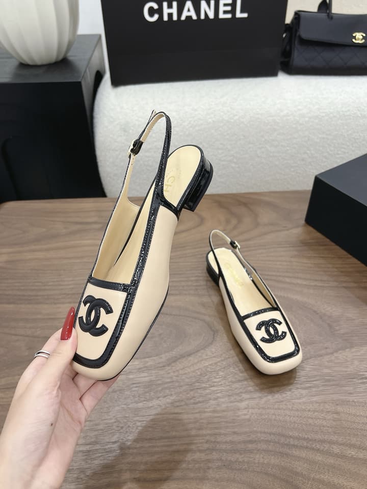 Chanel Leather Flats – 2026
