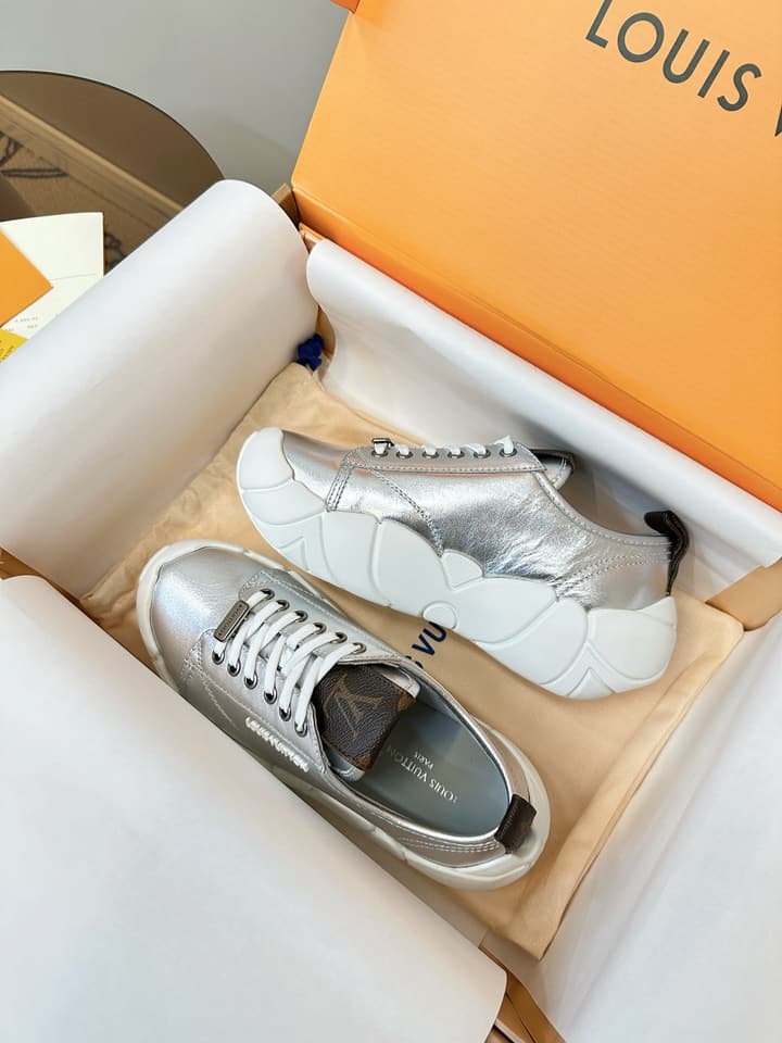 Louis Vuitton LV Bubble Platform Sneakers in Metallic Silver
