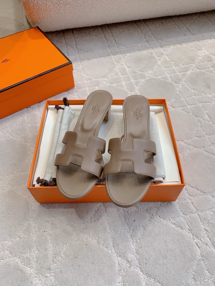 Hermès H-Heeled Sandals in Tan