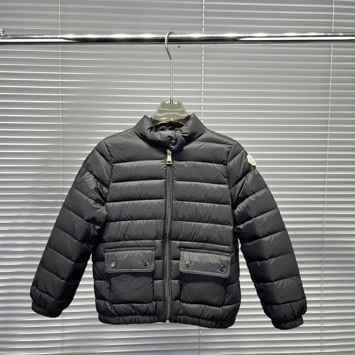 Moncler Kids Short Stand Collar Puffer Jacket – 25FW in Classic Black