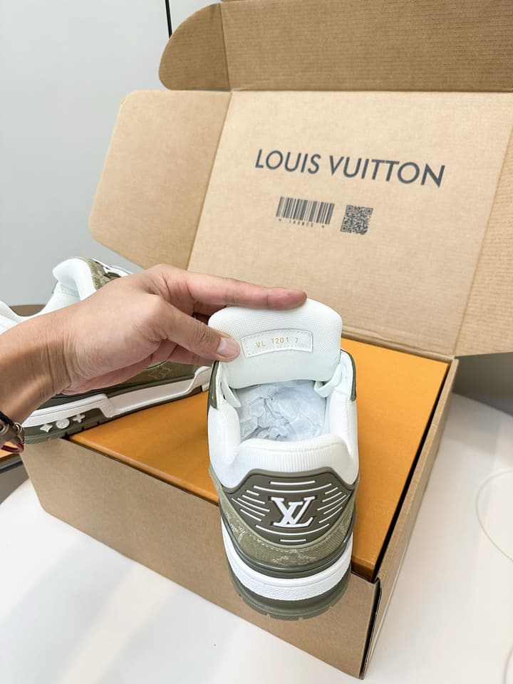 Louis Vuitton LV Trainer Sneakers
