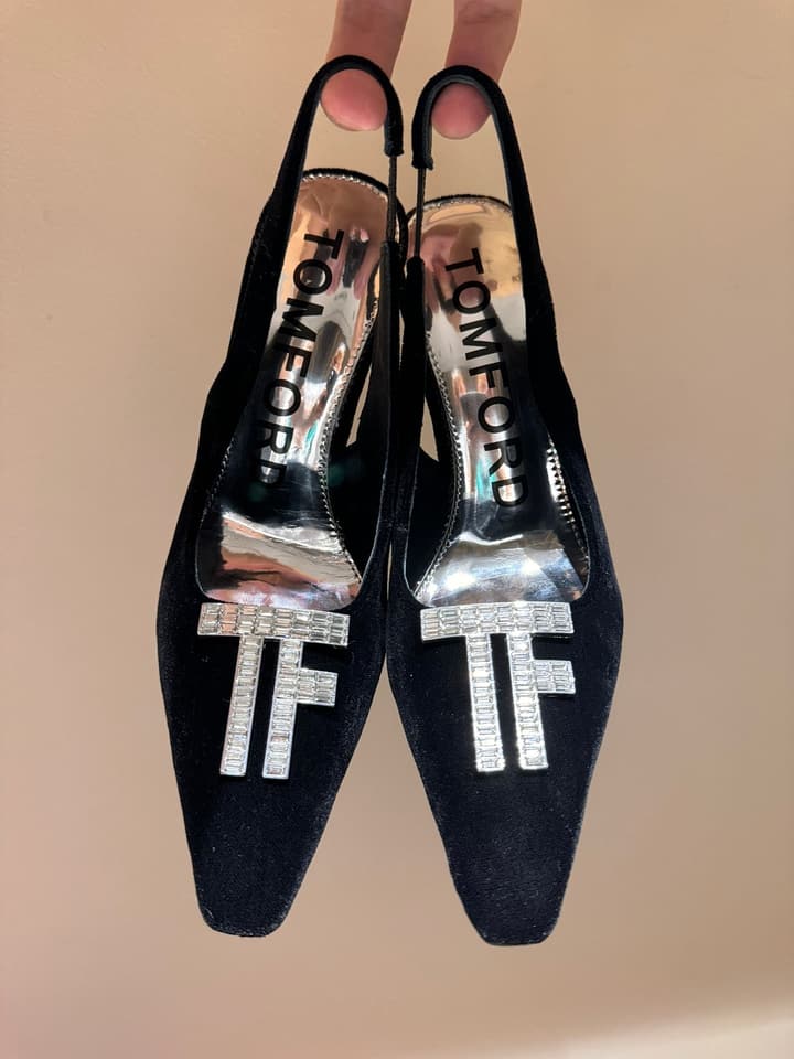 TOM FORD Padlock Velvet Crystal Heeled Sandals – Spring/Summer Collection – 24SS in Black Patent