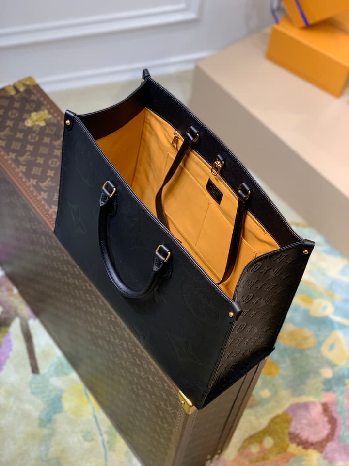 Louis Vuitton Onthego Tote Bag in Black Embossed Monogram