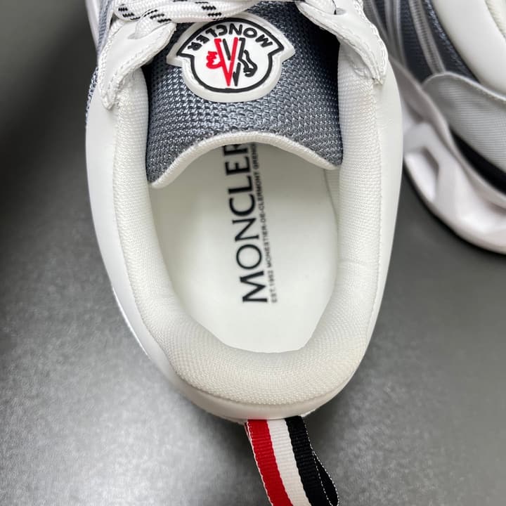 Moncler Men's Casual Sports Sneakers in Black