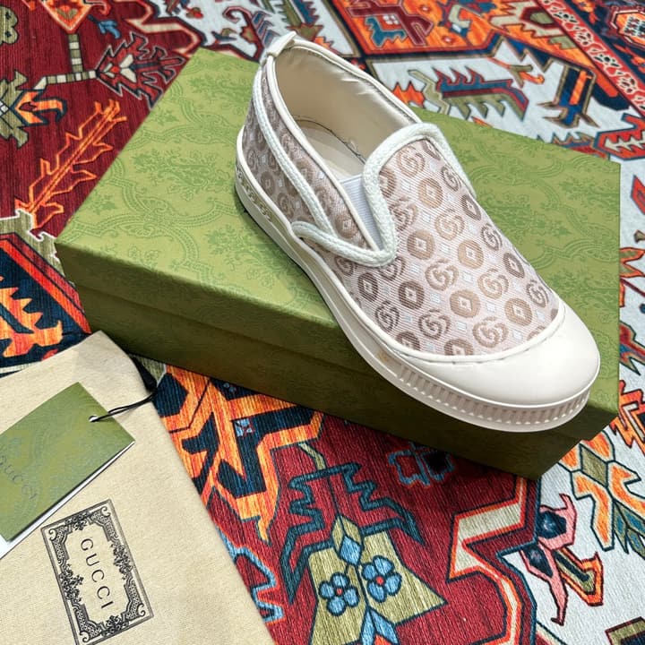 Gucci Kids Footwear – Kids Collection in Beige Plaid Slip-on
