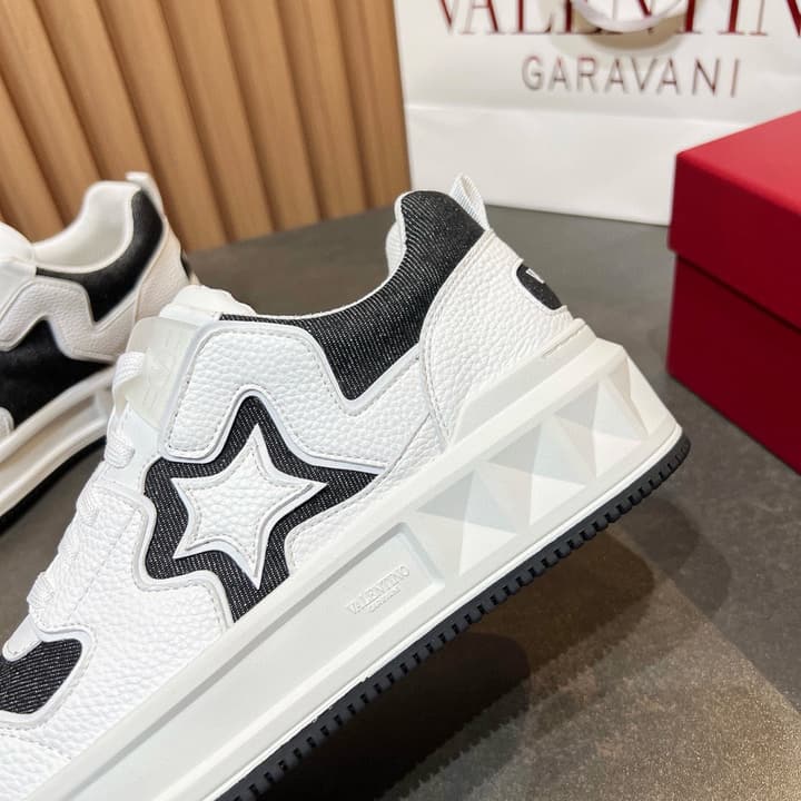Valentino OneStud Casual Sneakers – 2024 New Color