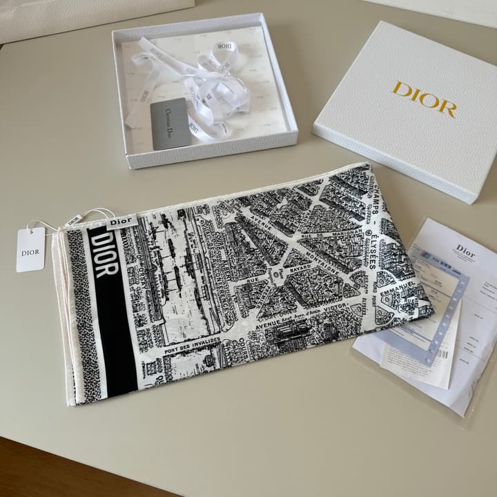 Dior Paris Map Silk Scarf – 2025 Spring/Summer Collection