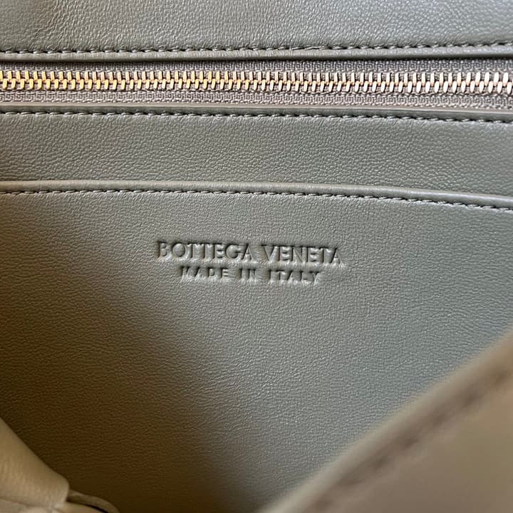 Bottega Veneta Andiamo Handbag in Charcoal Grey