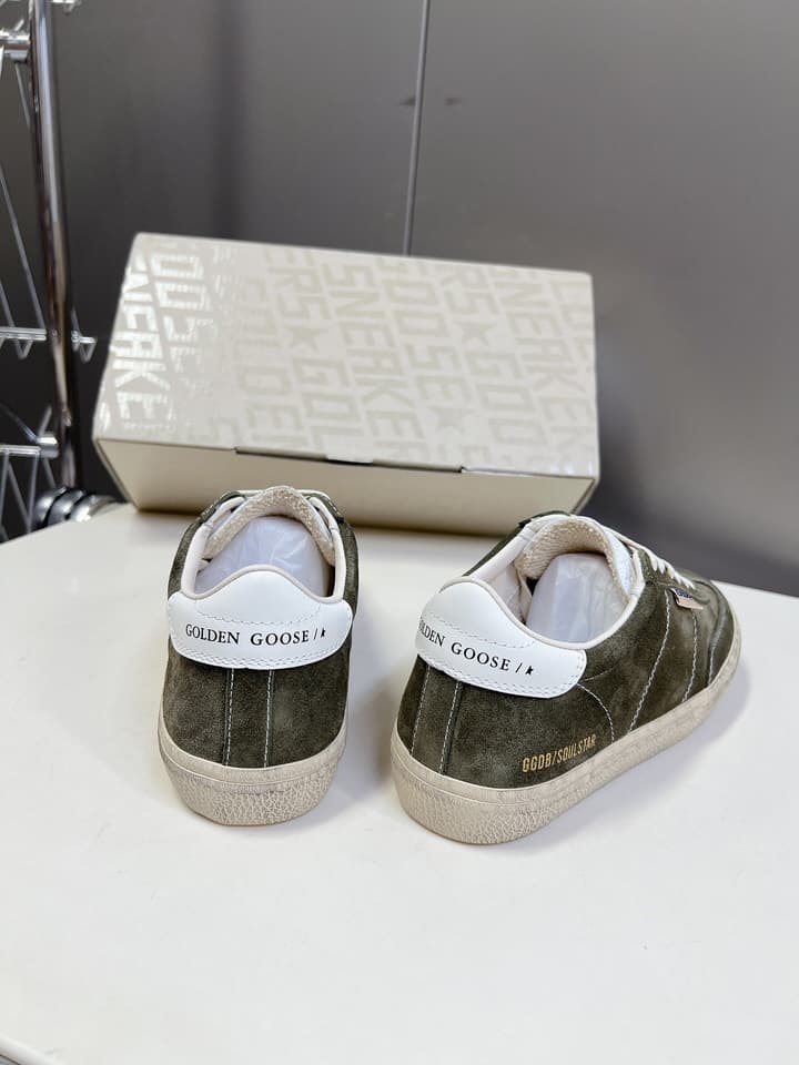 Golden Goose Distressed Leather Sneakers in Iridescent Pink