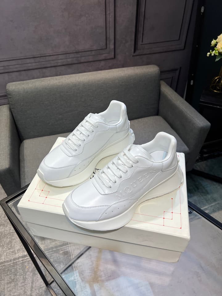 Alexander McQueen White Silk Leather Platform Sneakers in Black