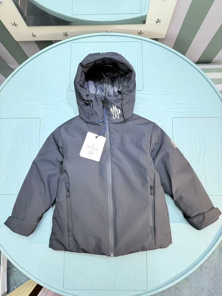 Moncler Kids Detachable Hood Puffer Jacket – 2025FW in Dark Gray