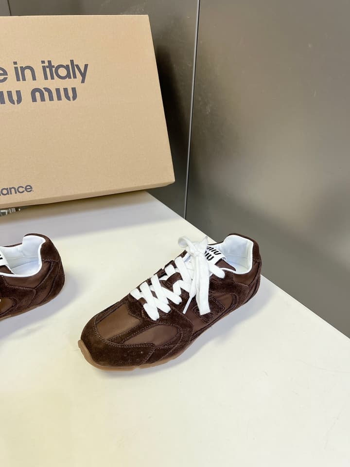 Miu Miu x New Balance 530 SL Sneakers