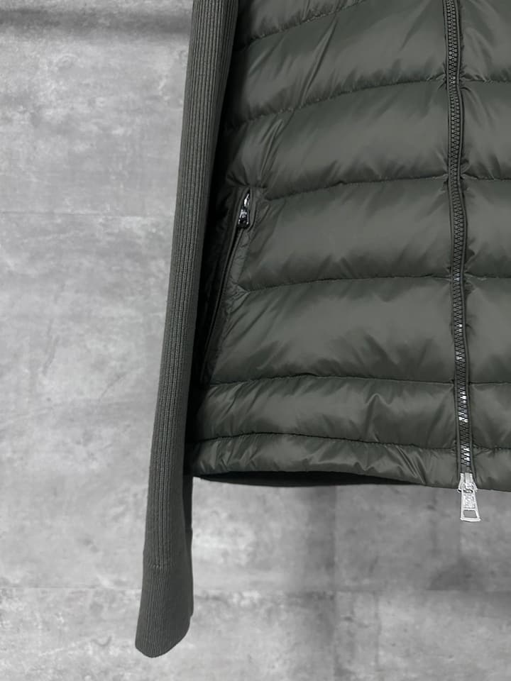 Moncler Hooded Wool Knit Spliced Down Jacket – Early Autumn Collection in Black