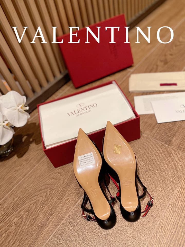 Valentino VLogo Signature Rhinestone Low-Heel Pumps – 2022 Collection in Nude Beige