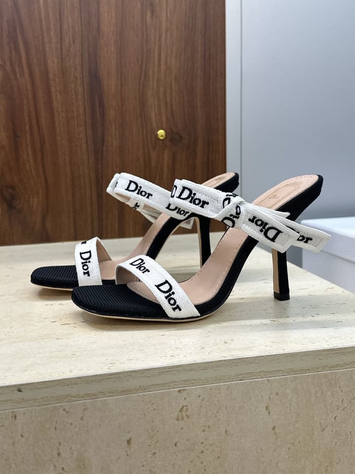 Dior J'Adior Dentelle Jelly Bow Pumps – 2026 Early Spring Collection in Black High Heel