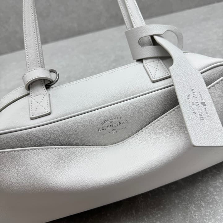 Balenciaga Carrie Leather Bowling Bag – Small in Mint Green