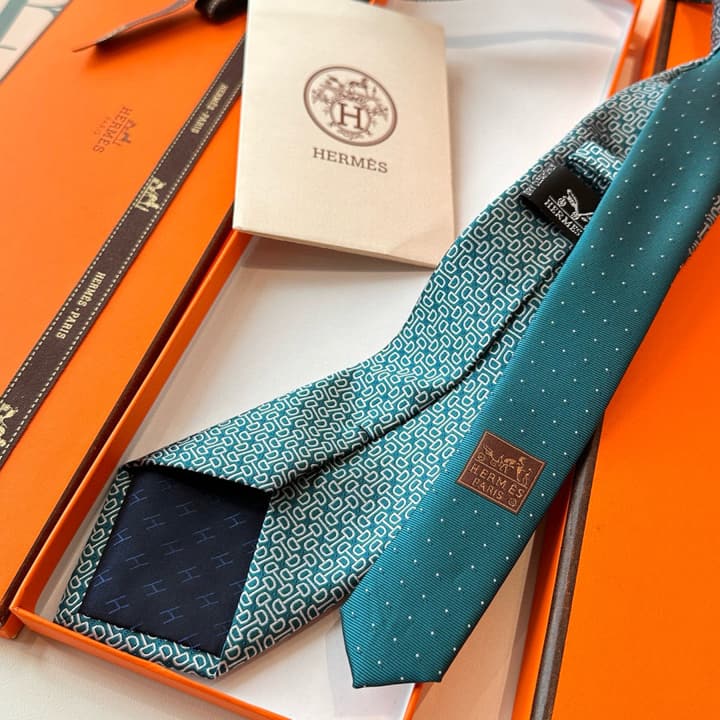Hermès Men's Silk Tie – New Collection in Blue