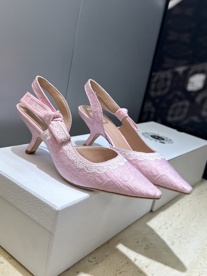 Dior J'Adior Dentelle Slingback Heels – 2026 Early Spring Haute Couture Collection in Beige