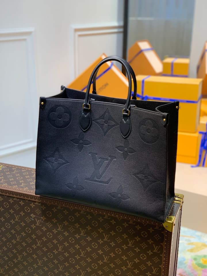Louis Vuitton Onthego Tote Bag in Black Embossed Monogram