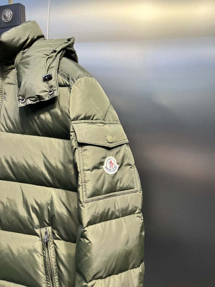 Moncler Maya Matte Down Jacket – Autumn/Winter Collection in Black